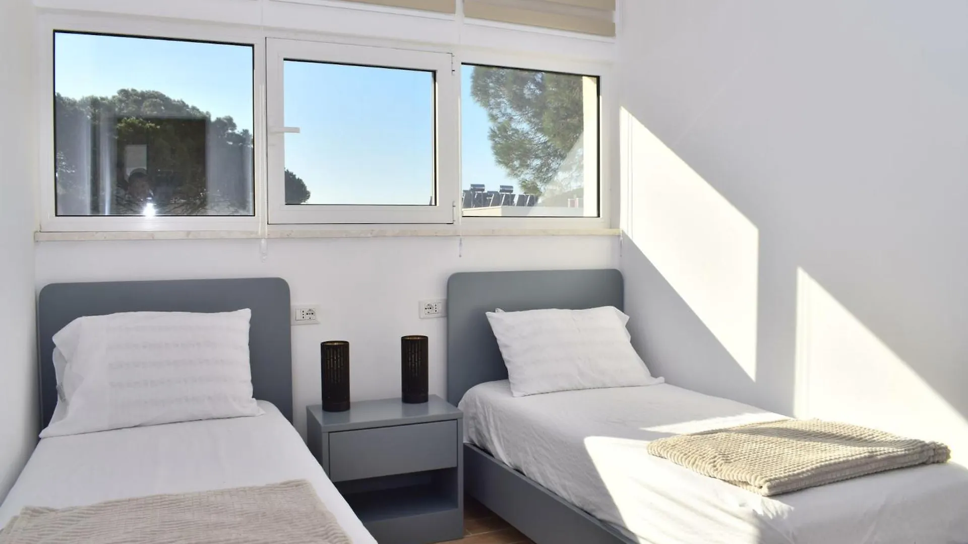 Peaceful Beachside Stay In Secure Resort Plazhi San Pietro 0*,